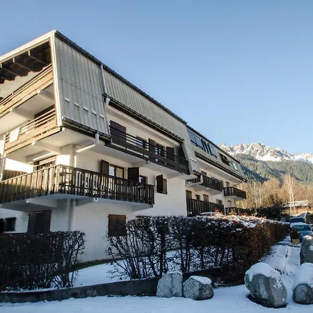 Appartement Spacieux T3 Lumineux à Chamonix, Balcon Vue Vallée, Parking, Proche Centre, Animaux Acceptés. - Fr-1-343-237 Chamonix